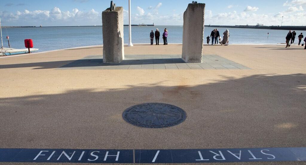 Start/Finish line sculpture in Dover.