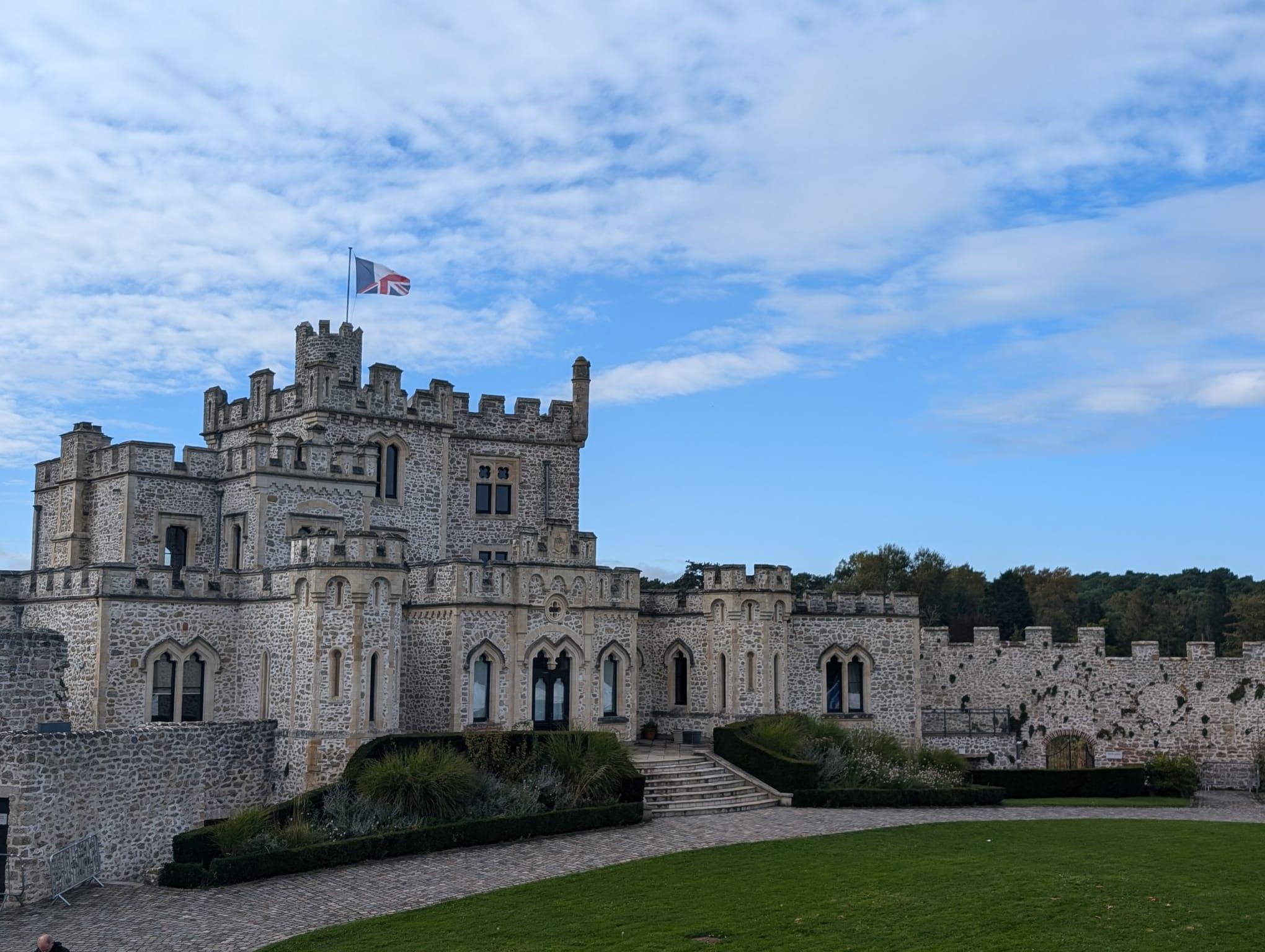 image of Château d'Hardelot, showcasing its architectural beauty and serene surroundings.