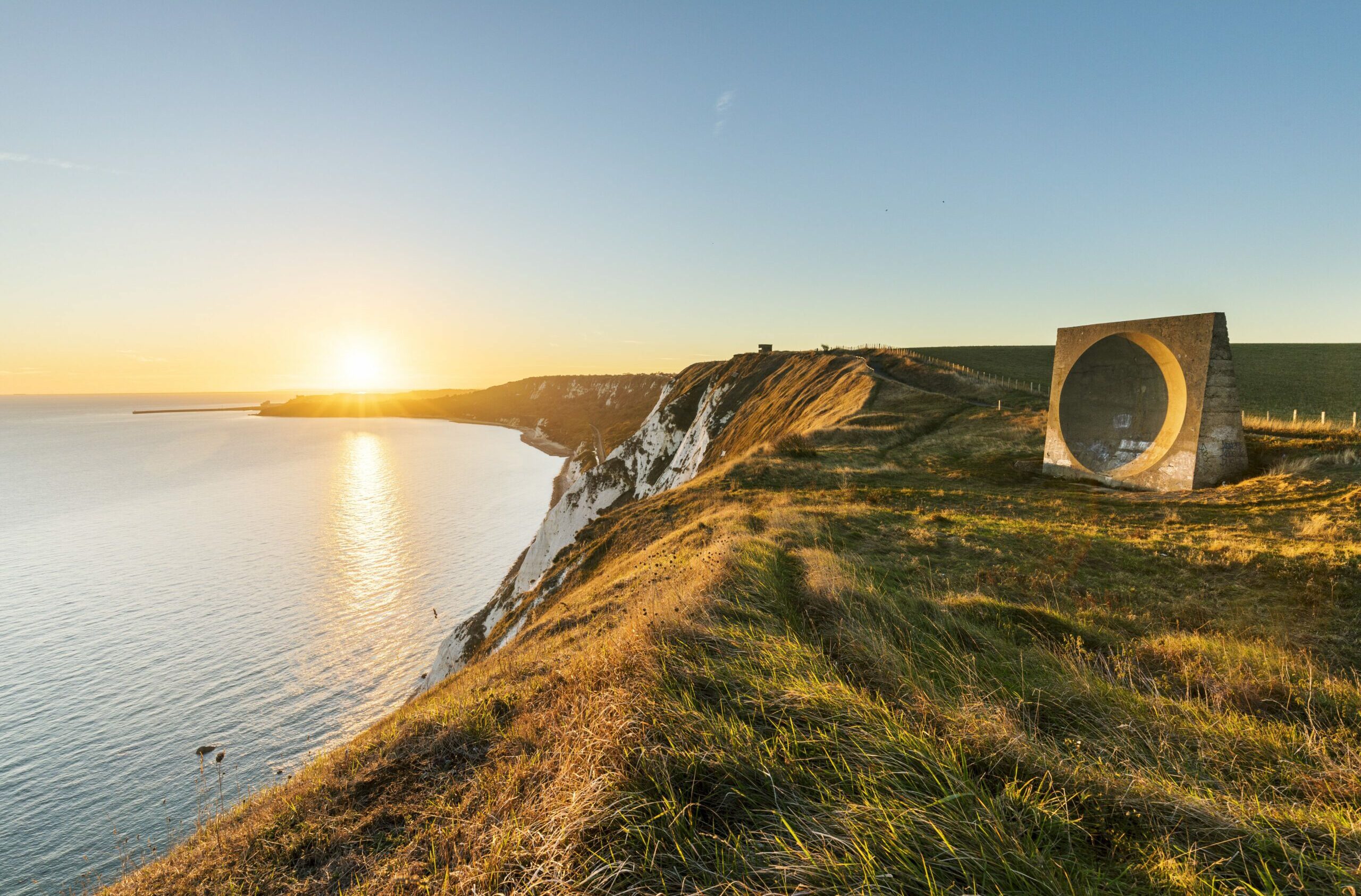 Abbots cliff